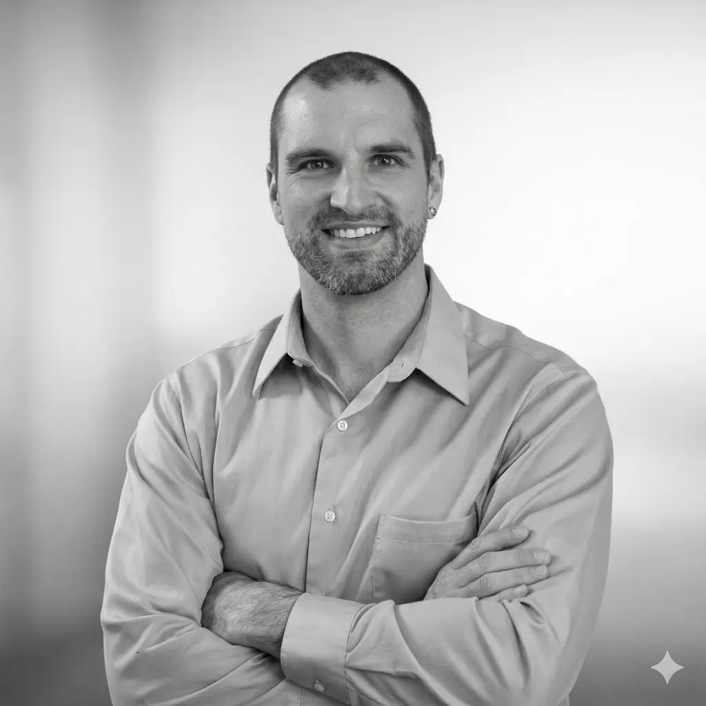 linkedin profile photo black and white